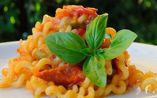 Pasta Alla Peperonata