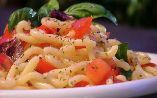 Pasta Al Pomodoro Fresco