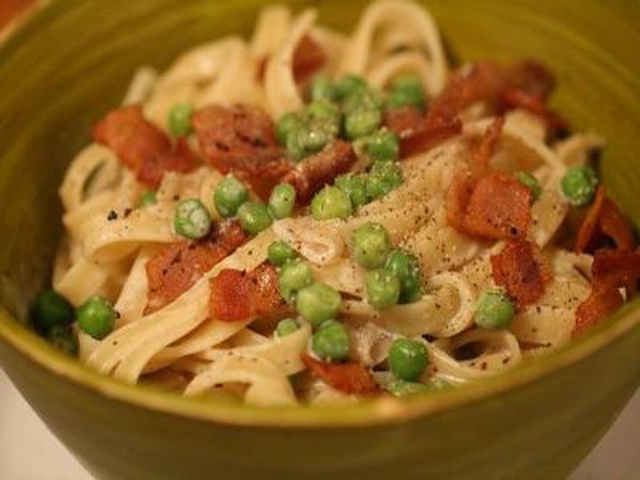 Pasta Con Piselli, Speck E Zafferano