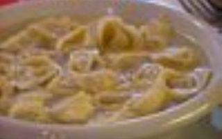 Cappelletti In Brodo