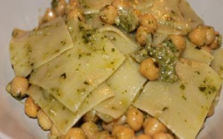 Pasta E Ceci Al Profumo Di Pesto