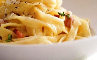 Fettuccine Alla Papalina