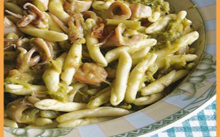 Trofie Alla Crema Di Asparagi E Gamberi