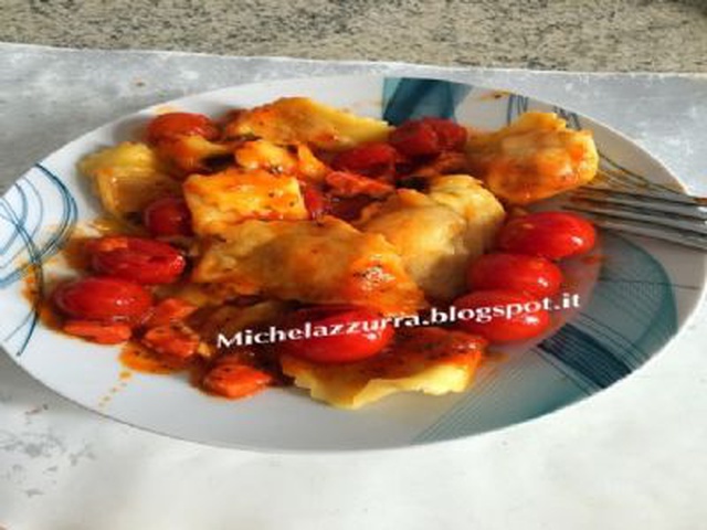 Pansotti Al Prosciutto Con Basilico, Pancetta E Pomodorini
