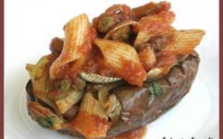 Barchette Di Melanzane Farcite Con Pasta Ai Frutti Di Mare