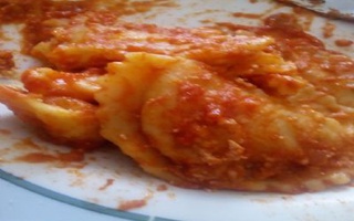 Ravioli Al Prosciutto Con Sugo Di Polpette