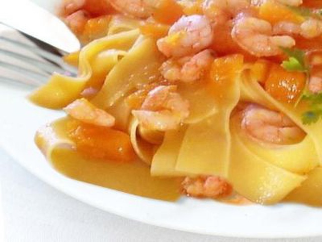 Tagliolini Zucca E Gamberetti