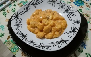 Gnocchi Ragù E Panna