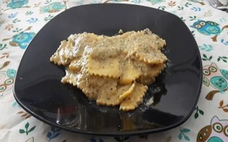 Ravioli Alla Burrata Con Crema Di Zucchine