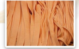 Pasta Integrale Con Ceci Ed Erbe Aromatiche