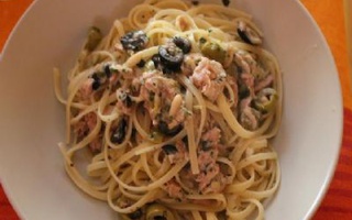 Linguine Tonno, Olive E Limone
