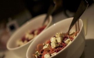 Pasta Fredda Integrale Con Pomodorini, Feta E Peperoni