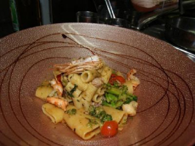 Pasta Con Broccoli E Gamberi