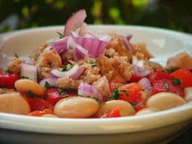 Pasta Al Tonno, Fagioli E Peperoni