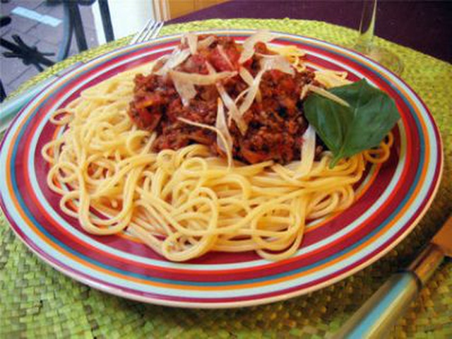 Spaghetti Alla Bolognese