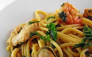Bucatini Alla Marinara