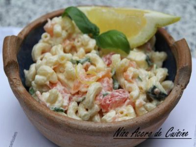 Insalata Estiva con rigatoni e Salmone Affumicato