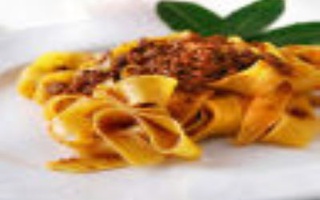 Tagliolini Al Ragù Di Fegatini