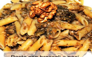 Pasta Con Broccoli E Noci