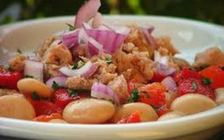 Pasta Al Tonno, Fagioli E Peperoni