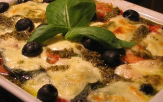 Lasagne Al Pesto con mozzarella e pomodorini