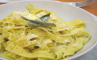 Tagliatelle Alla Salvia